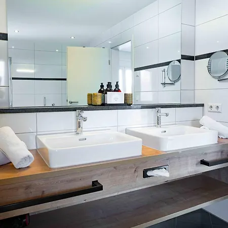 Hotel Lipprandt 4*
